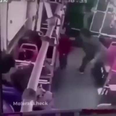 COMBO BREAKER! (Video from Le_MasterBaiter on r/AbruptChaos)