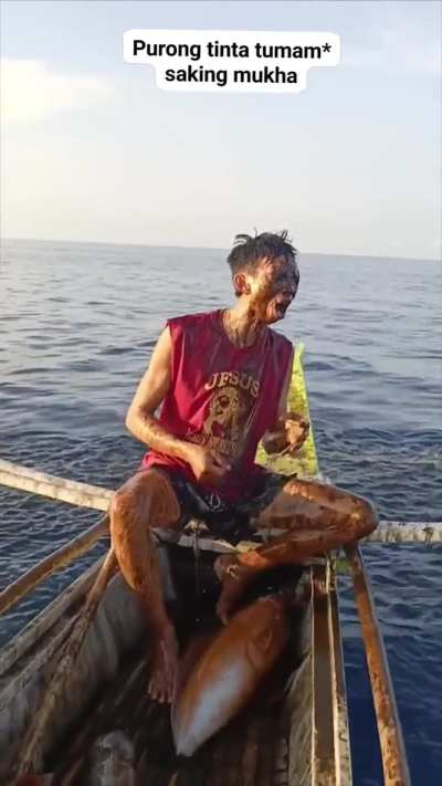 To pet a squid
