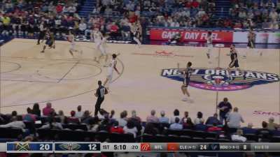 [Highlight]Trey Murphy III steal to Zion alley-oop