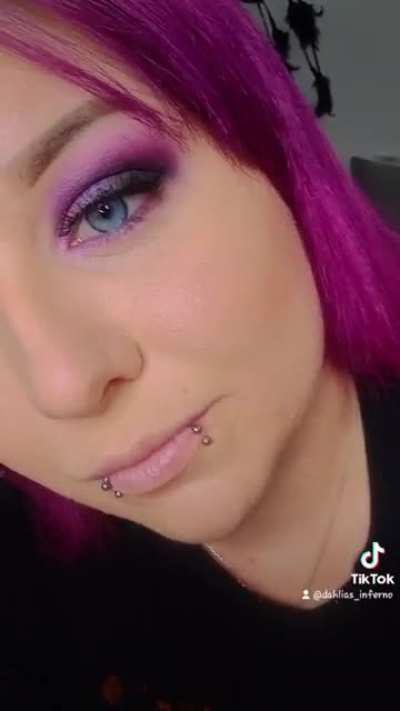 tiktok: Dahlias_Inferno ?
