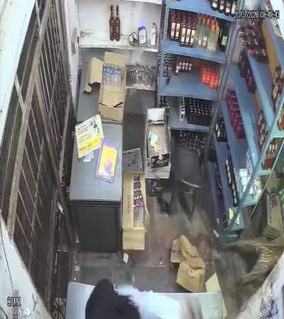 A rowdy customer in liquor store