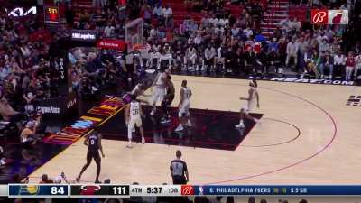 [Highlight] KZ Okpala with the Poster on Oshae Brissett