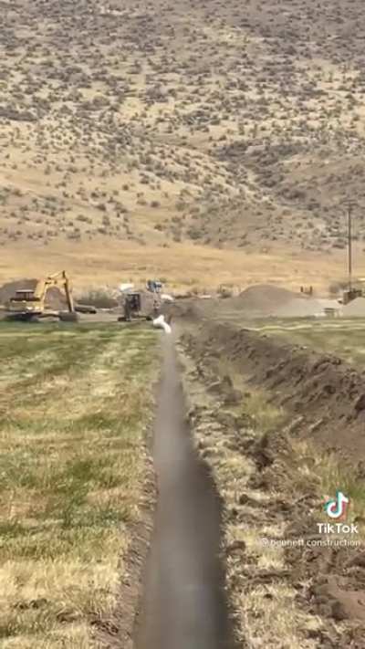 Laying pipe at peak efficiency