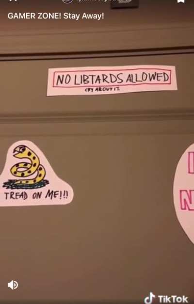 What an Incels college dorm looks like.
