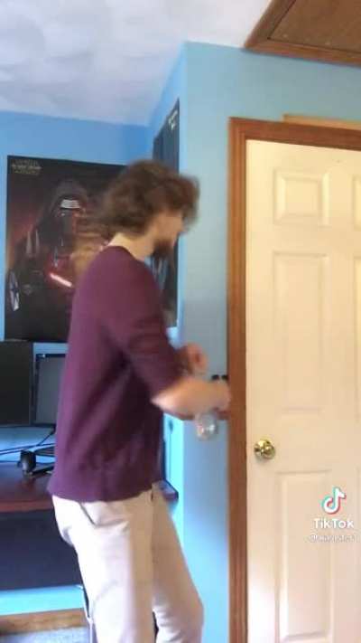 Guy pisses himself for clout