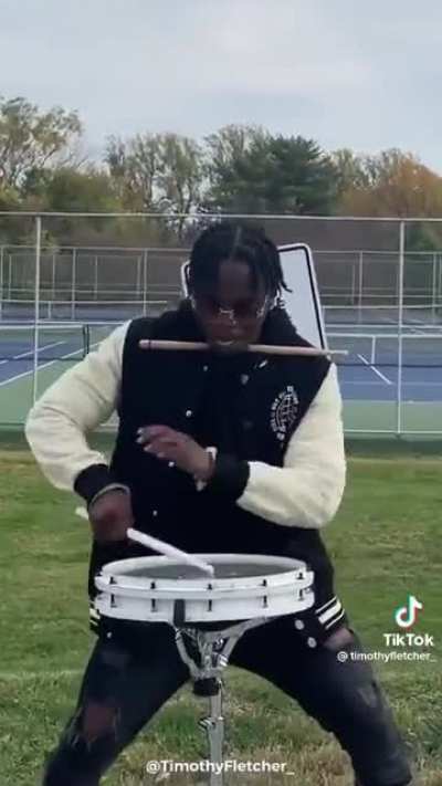 This drummer has got some skills ?