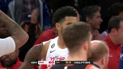 [Highlight] Shake Milton hoists up a wild half court shoft and drains it at the buzzer for the 76ers vs the Knicks
