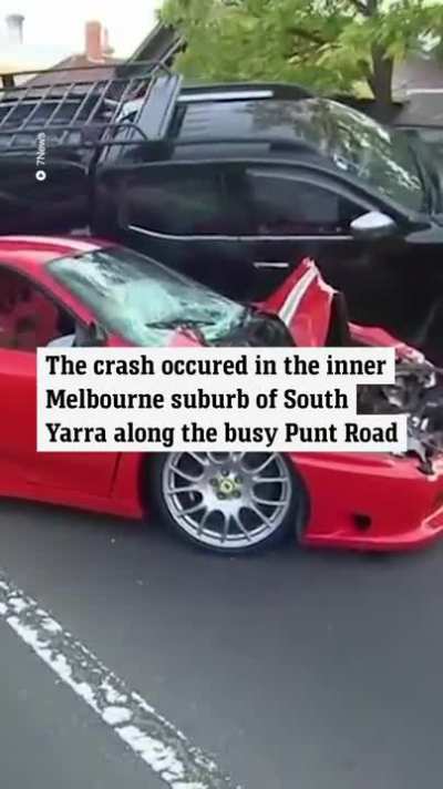 Speeding driver writes off $600,000 Ferrari in Melbourne