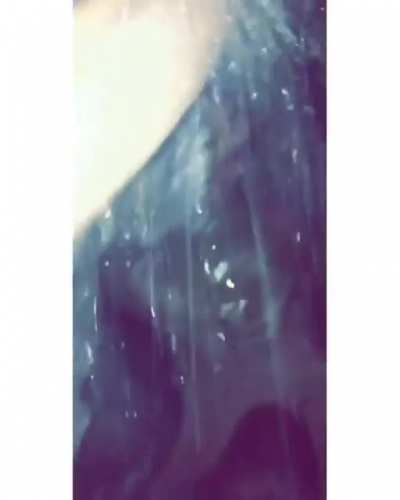 HMC while I swim in this fountain