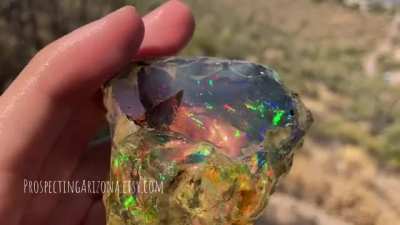 ? Ethiopian opal