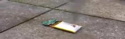 This is What Happens When a Lithium Polymer Battery is Pierced and Exposed to Oxygen