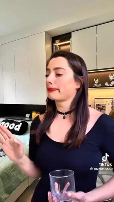 She sounds like a real trumpet ?