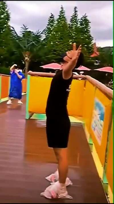 Man vs water slide splash
