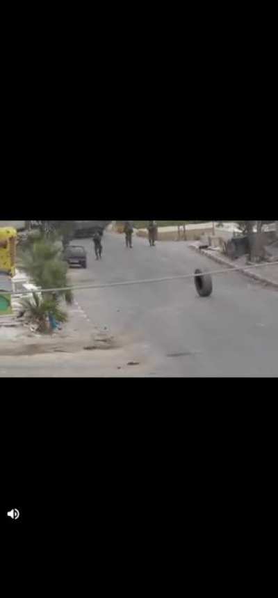 soldiers VS a tire ?????