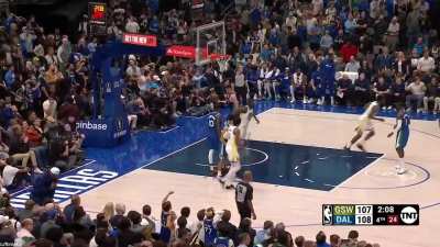 [Highlight] Stephen Curry doing what he does best as he relocates and splashes the instant quick trigger triple