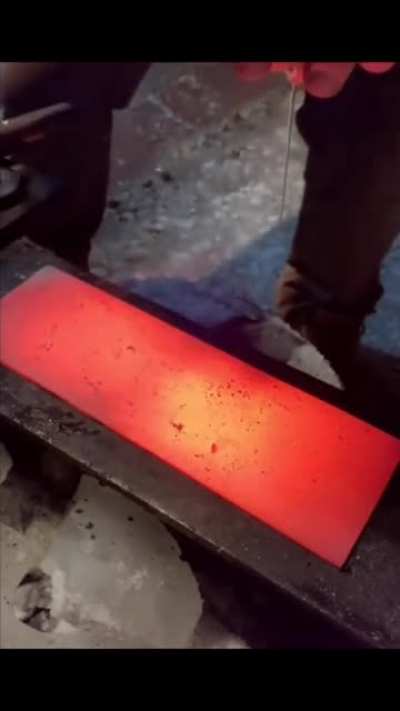 Cracking an agg over hot metal slab