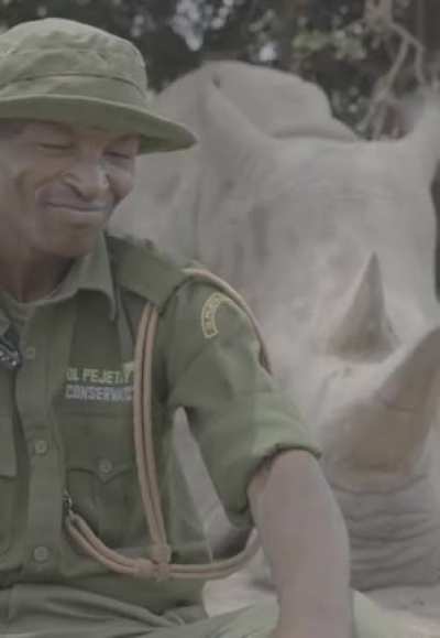 Rhino interrupts interview with a giant fart