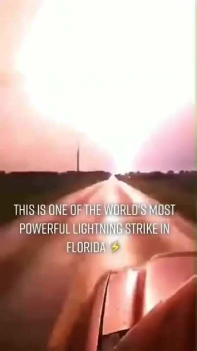 Literally LIT the Whole Sky Up ?⚡️⚡️