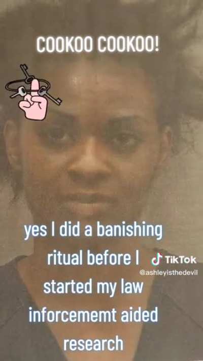 Someone found this con artist’s prior mug shots