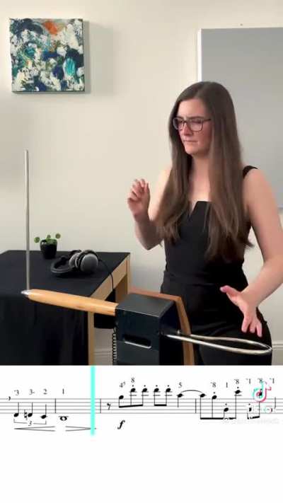 Note perfect rendition of Fifth Element aria on theremin by Carolina Eyck