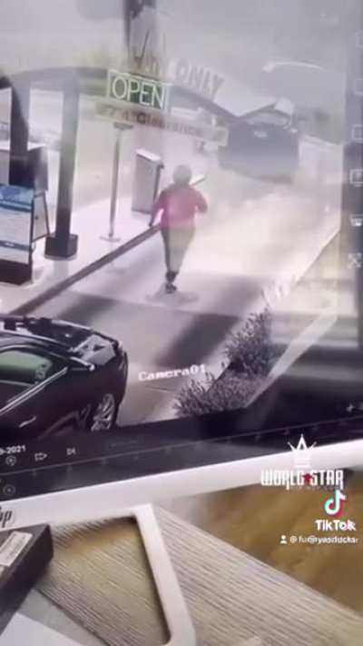 What in tarnation?!