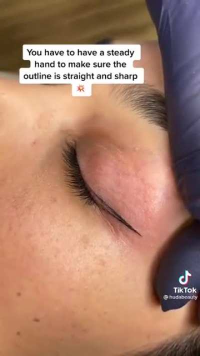 Asfgfaadfs imagine if this goes wrong and also having an eyeliner permanently…