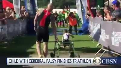 Bailey Matthews shows everyone how to be awesome