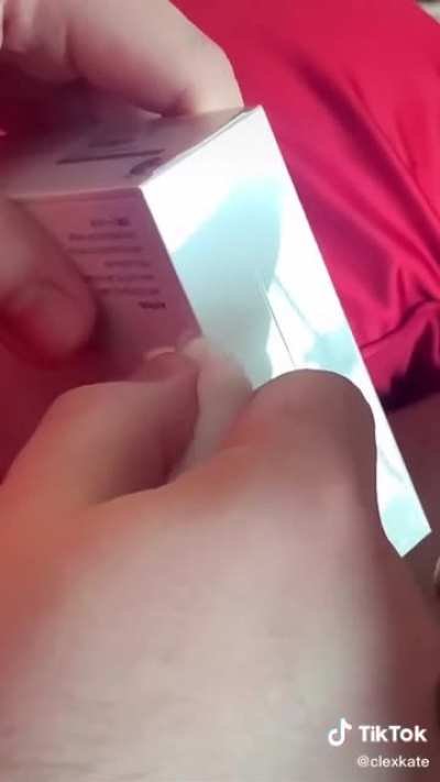 @megaweeniemondays：Gotta do some work in the house you ain’t living there for free ??