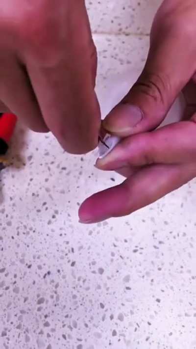 Caulk nozzle