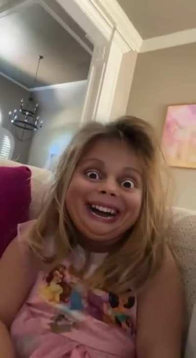 My 3 year old niece with this filter ???