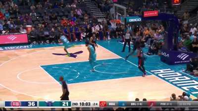 [Highlight] Brandon Miller knocks the ball loose, and floats for a while to finish the lob (with replay)