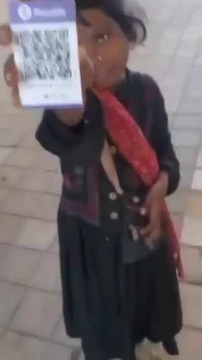 Damm … Beggars in India getting advanced !