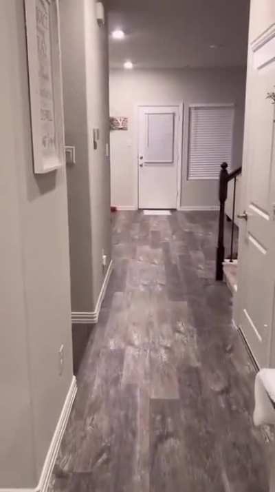 Meeting a long distance girlfriend