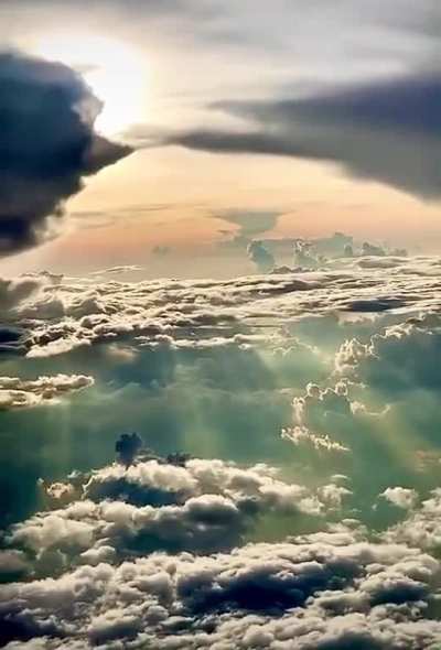 ? Sea of clouds looking like a painting ?