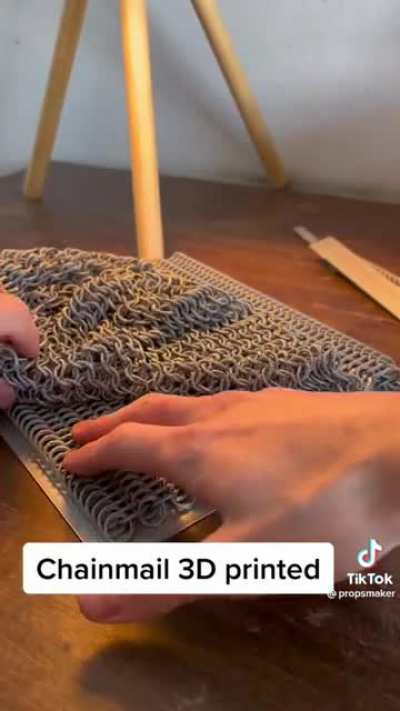 Chainmail 3D-printed a cosplayer from TikTok (not mine)