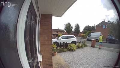"Parcel handed to Resident"