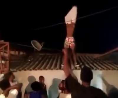 WCGW if i do a roof dance?