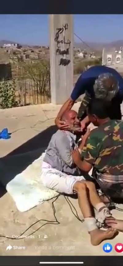 WCGW using a makeshift gym equipment