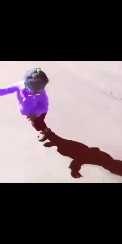 This scary thing is chasing me & doing everything I do! Help! Help ?