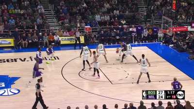 [Highlight] Robert Williams III blocks Giannis Antetokounmpo