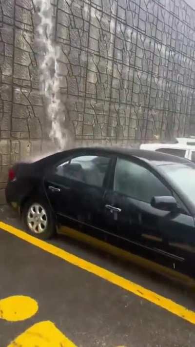 You can't park there