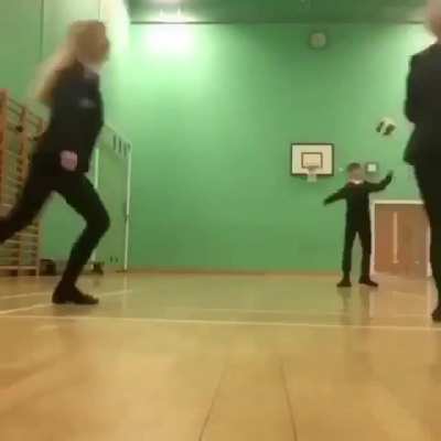 Forget Zidane, this kid ?