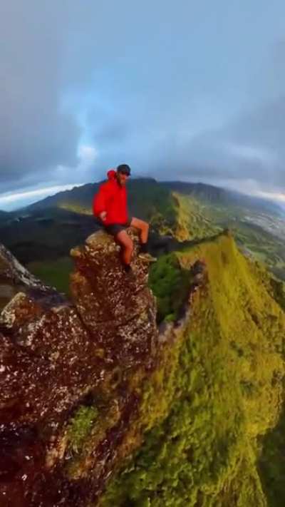 Dude out here living on the edge ?