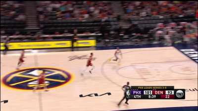 [Highlight] CP3 moves into 13th all time in assists with this sweet dish to Ayton who has a nice finish