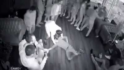 The party didn‘t look so boring ??
