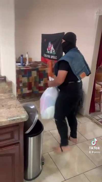Watches Mortal Kombat once ???