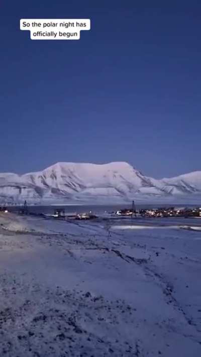 the last sunset of the year, near the north pole ? @getlostwebsite