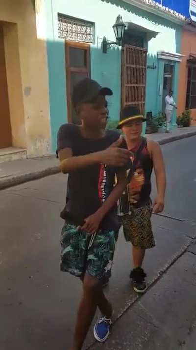Columbian boys with lit asf bars ! oof the flow!