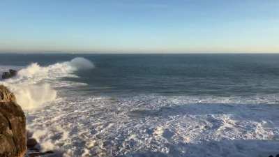?Huge waves crashing on the rocks