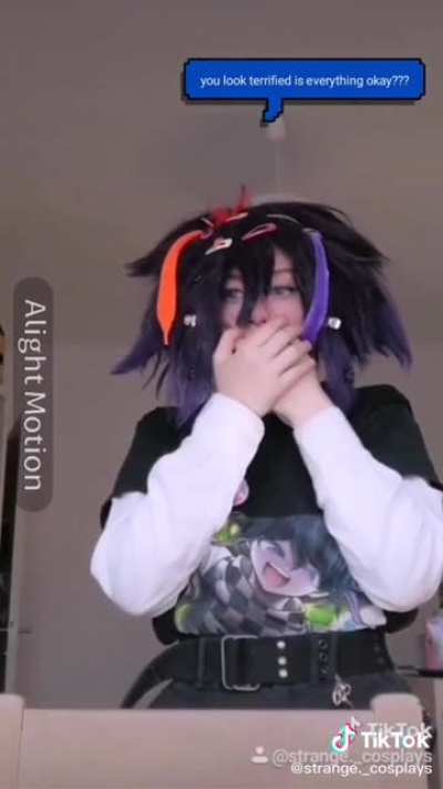 Is it just me or is this cringe? ?